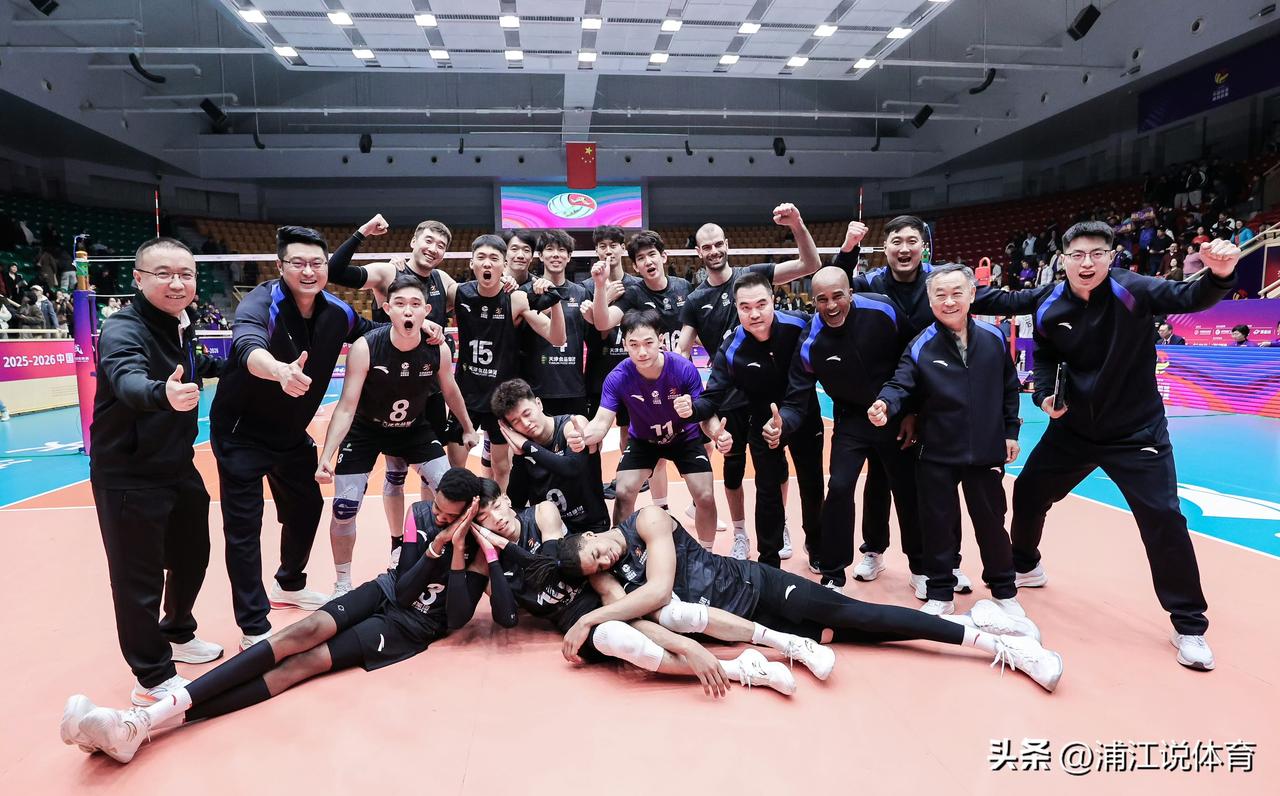 天津男排“功亏一篑”，最后时刻2-3被福建男排逆转，从小组第一降为小组第二，半决