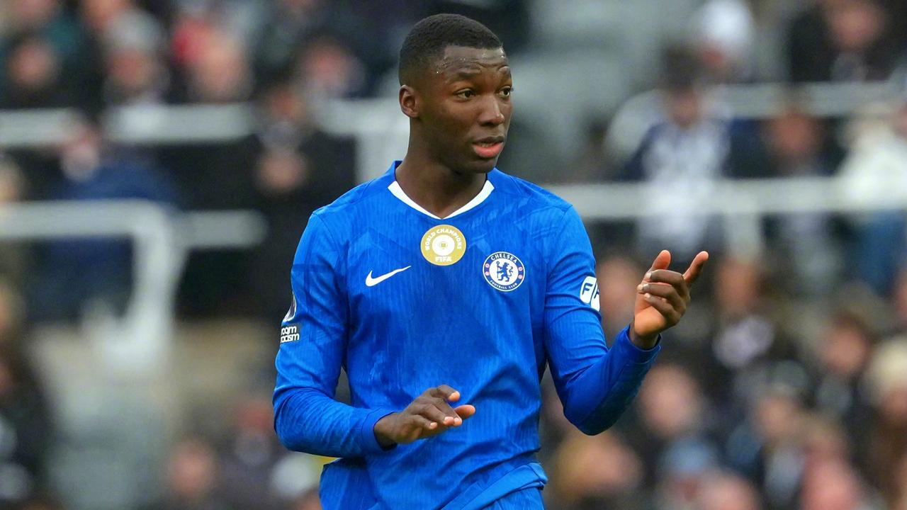 联赛杯四分之一决赛阶段结束前，黄牌不会被清除，而凯塞多已经吃到了2张黄牌。
因此