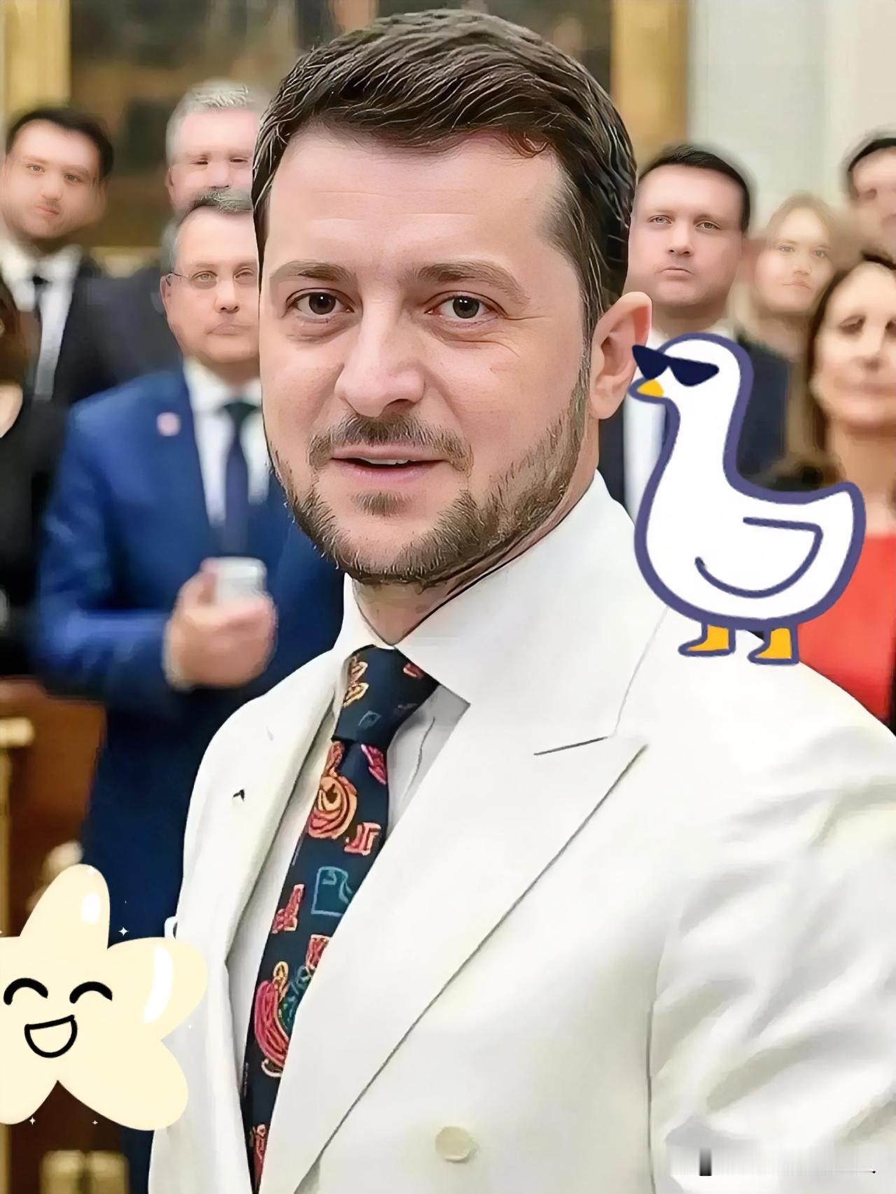 俄乌冲突打了这么久，

明年能不能结束真不好说，但确实有了点和谈的苗头。

现在