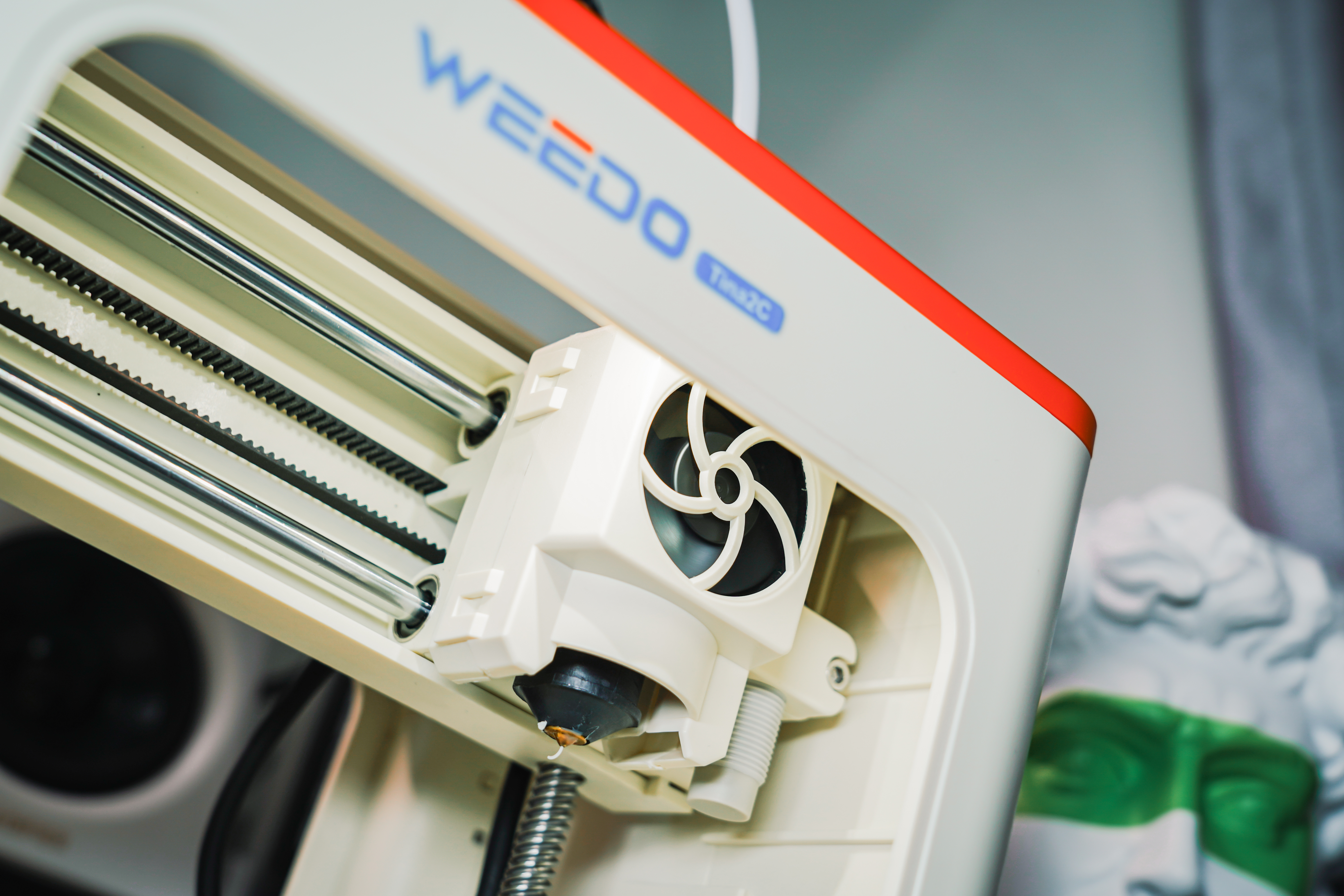 WEEDO TIAN2C：入门3D打印的「省心王」，儿童也能玩在入门级3D打印机