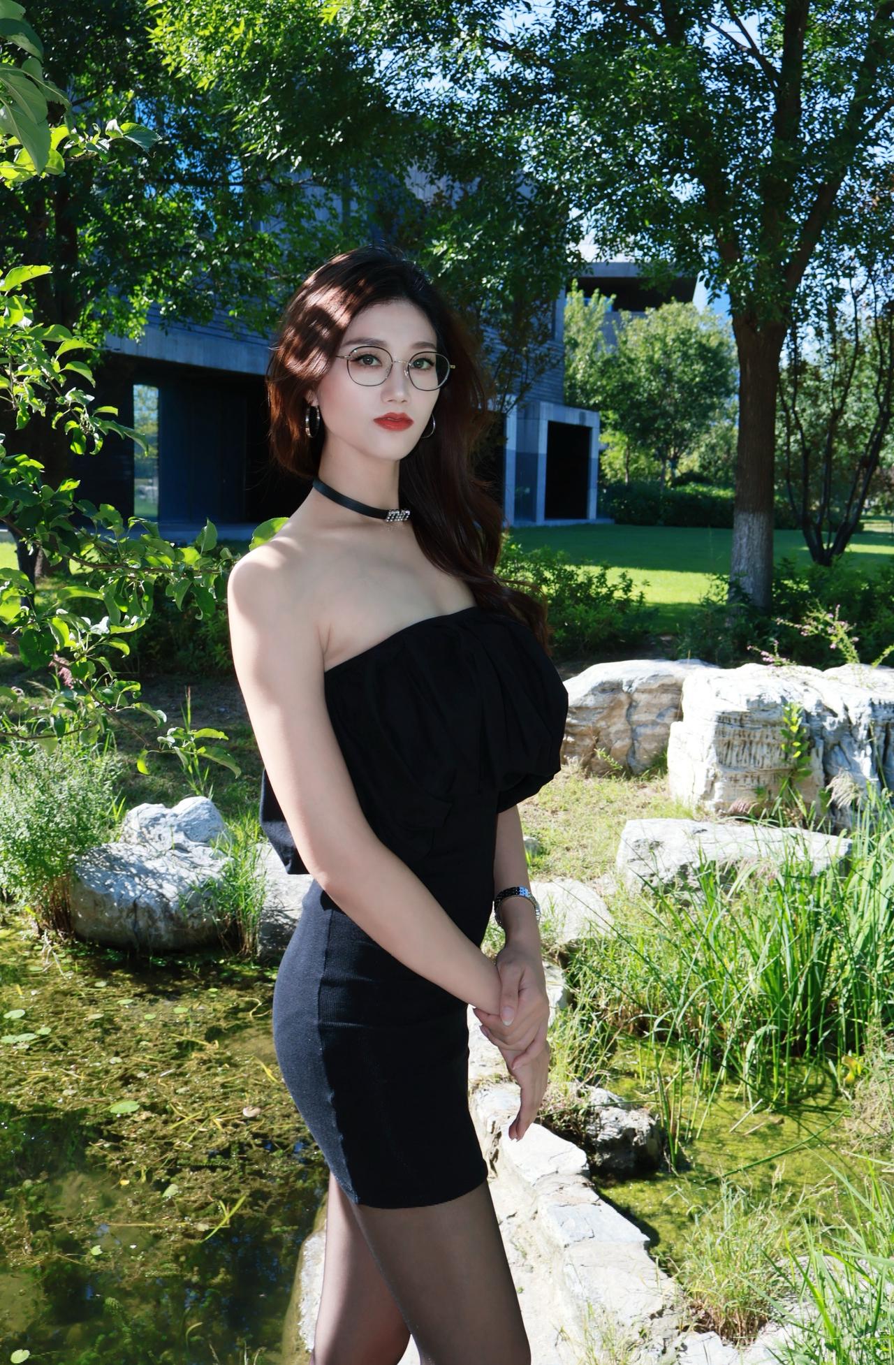 御姐 ootd穿搭 辣妹穿搭 清纯女神 时髦穿搭