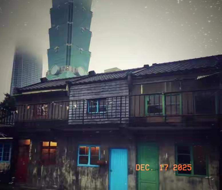 郑丽文再出重拳，赖清德当众情绪失控，蔡英文火上浇油：绿营内斗暴露“台独”穷途
 