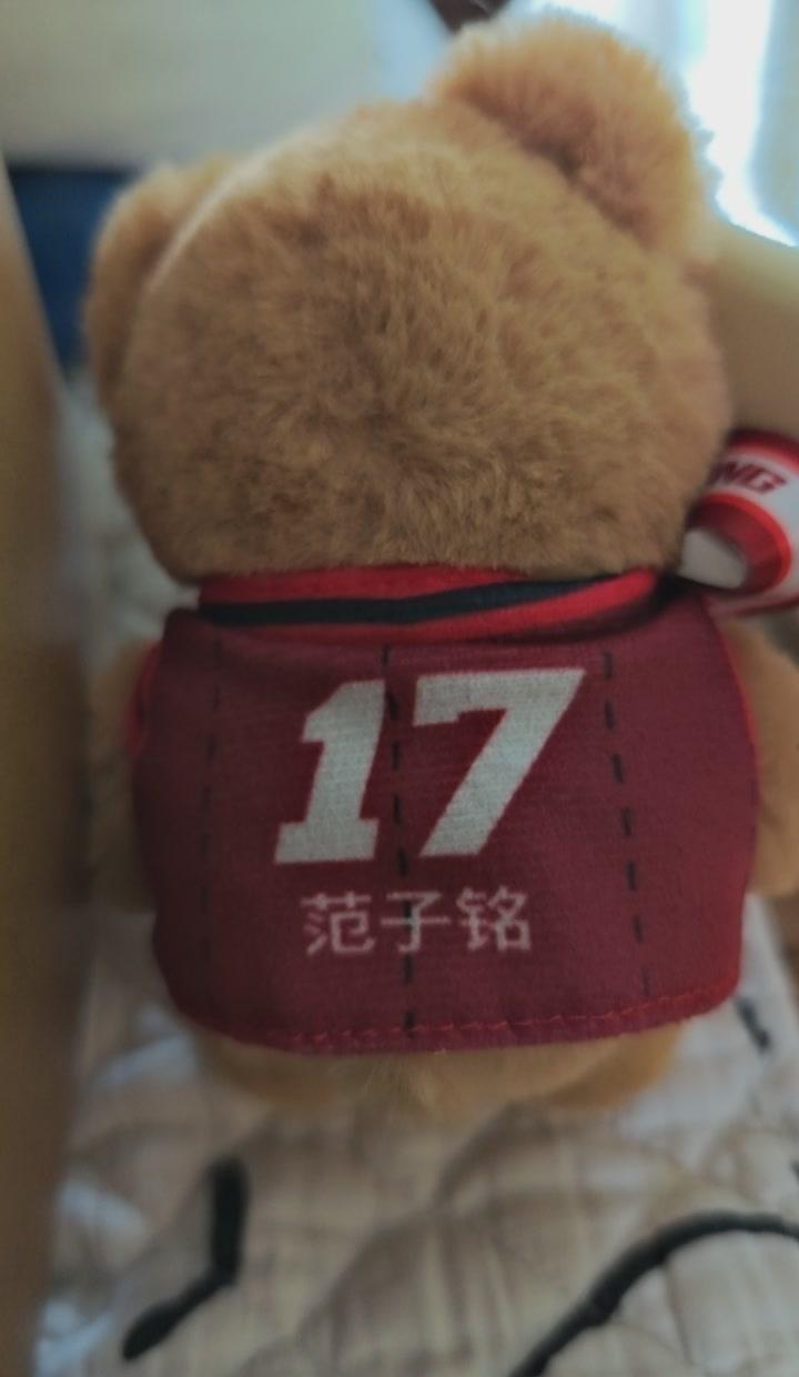 北京首钢超话对于小范是否离开首钢，我认为，一个是要等新教练确定后，对于小范的定位