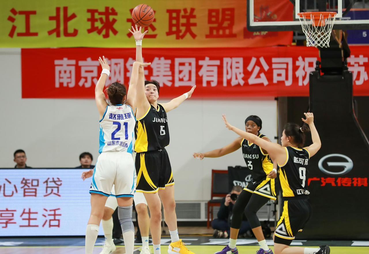 目前江苏女篮球员的主要得分概况

队内核心许晨妍，目前场均是15.9分，还有场均