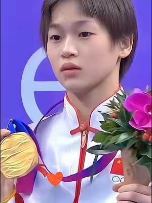 全红婵这波“自曝不足”，怎么突然就火上热搜了？

16岁的跳水天才，赛后采访直接