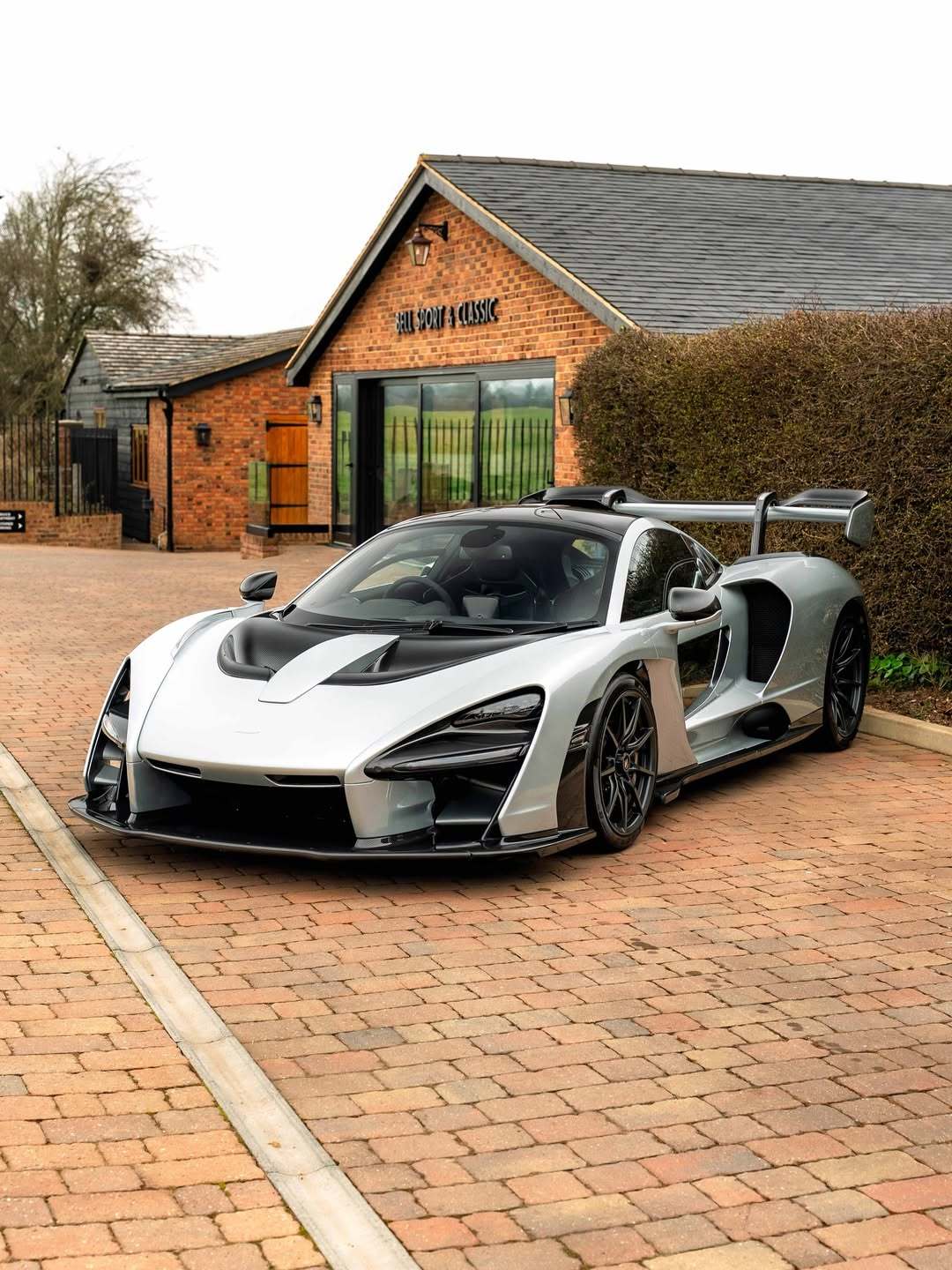 McLaren Senna ​​​