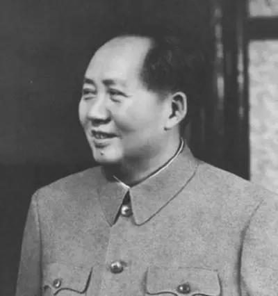 1962年毛主席谈民主集中制：哪有马克思列宁主义者怕群众的道理呢？

1962年