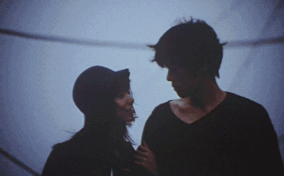 “重要的不是你留多少时间给自己享乐，而是，你能把多少时间变得快乐”丨苏芒《为热爱