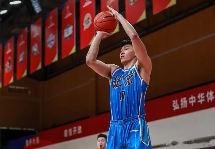 CBA官宣首次补测33人通过：周鹏沈梓捷范子铭等 赵继伟尚未补测cba 北京时间