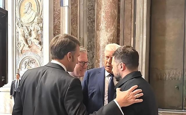 俄罗斯妥协了，特朗普也做了让步，美俄为了俄乌冲突能停火，煞费苦心，停火条件一再退