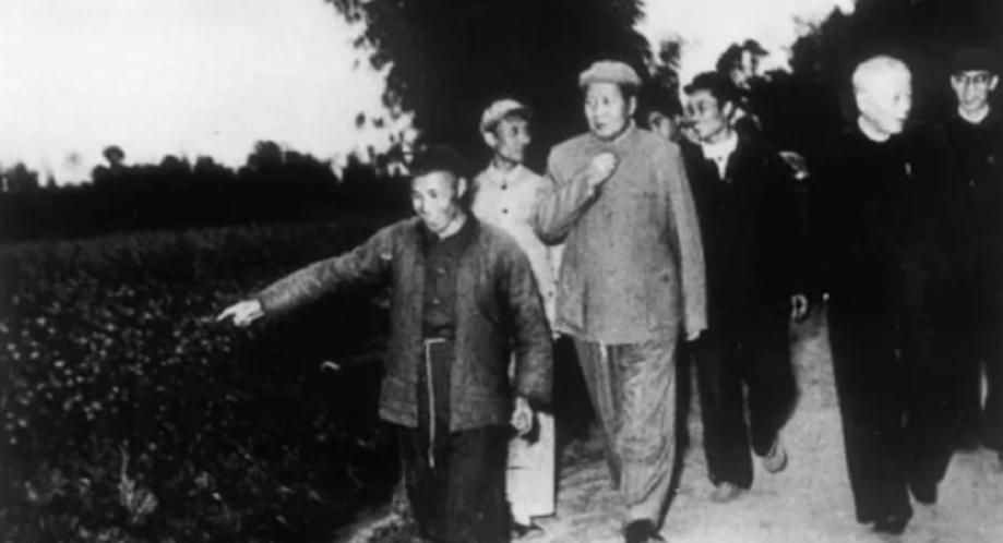 毛主席1952年视察河南时遇到军区副司令，疑惑多年未见：你这些年到底去了哪里？