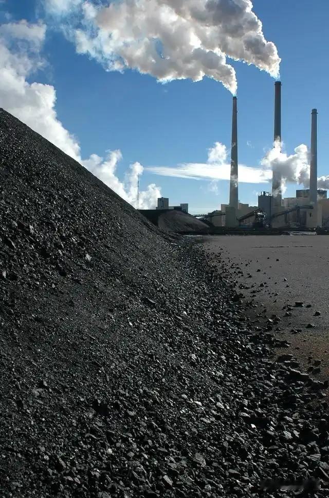 美国打压伊朗石油出口，A股煤炭板块反跌

核心逻辑在于：市场对冲突“很快结束”的