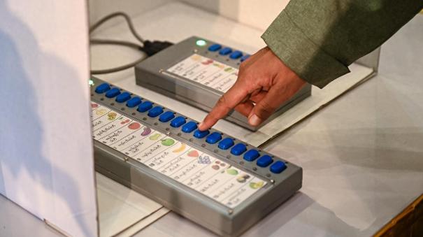 【监禁2.2万政治犯后选举，缅甸军政府的权力合法化之路】2025年12月28日，