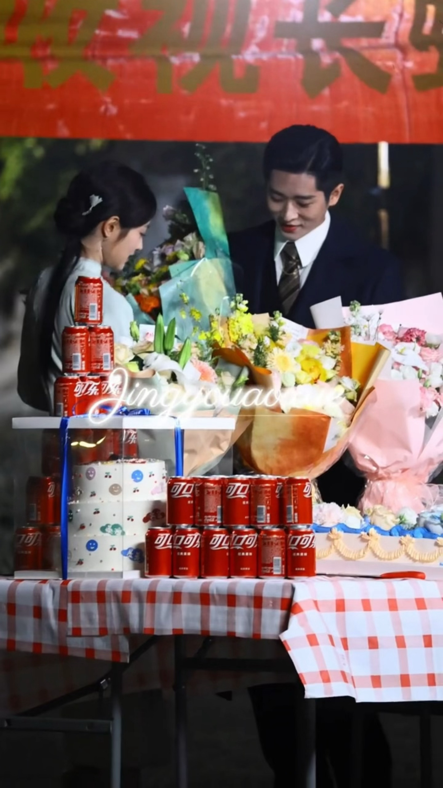 特别美好的一家三口🥹🥹🥹🥹《玉簟秋》杀青了可以播了吧丞磊徐若晗玉簟秋杀青