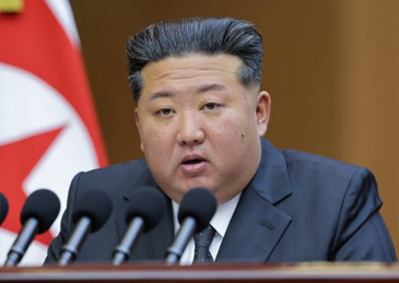 【#金正恩强调朝鲜不会无核化# 】据朝中社9月22日报道，朝鲜第十四届最高人民会