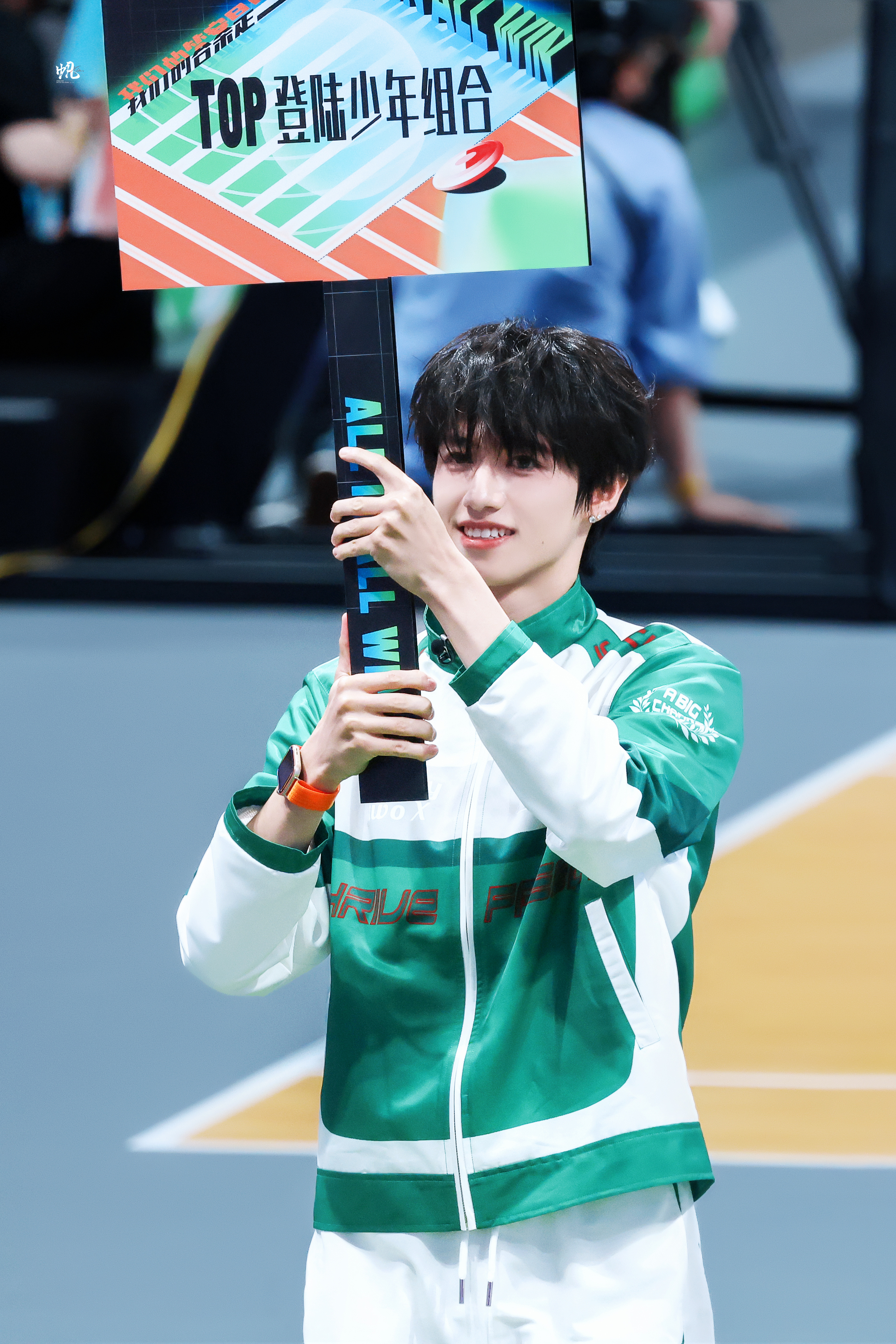 (📸) 剩下的盛夏·TF家族运动会 ·今日星拍放送 ·朱志鑫