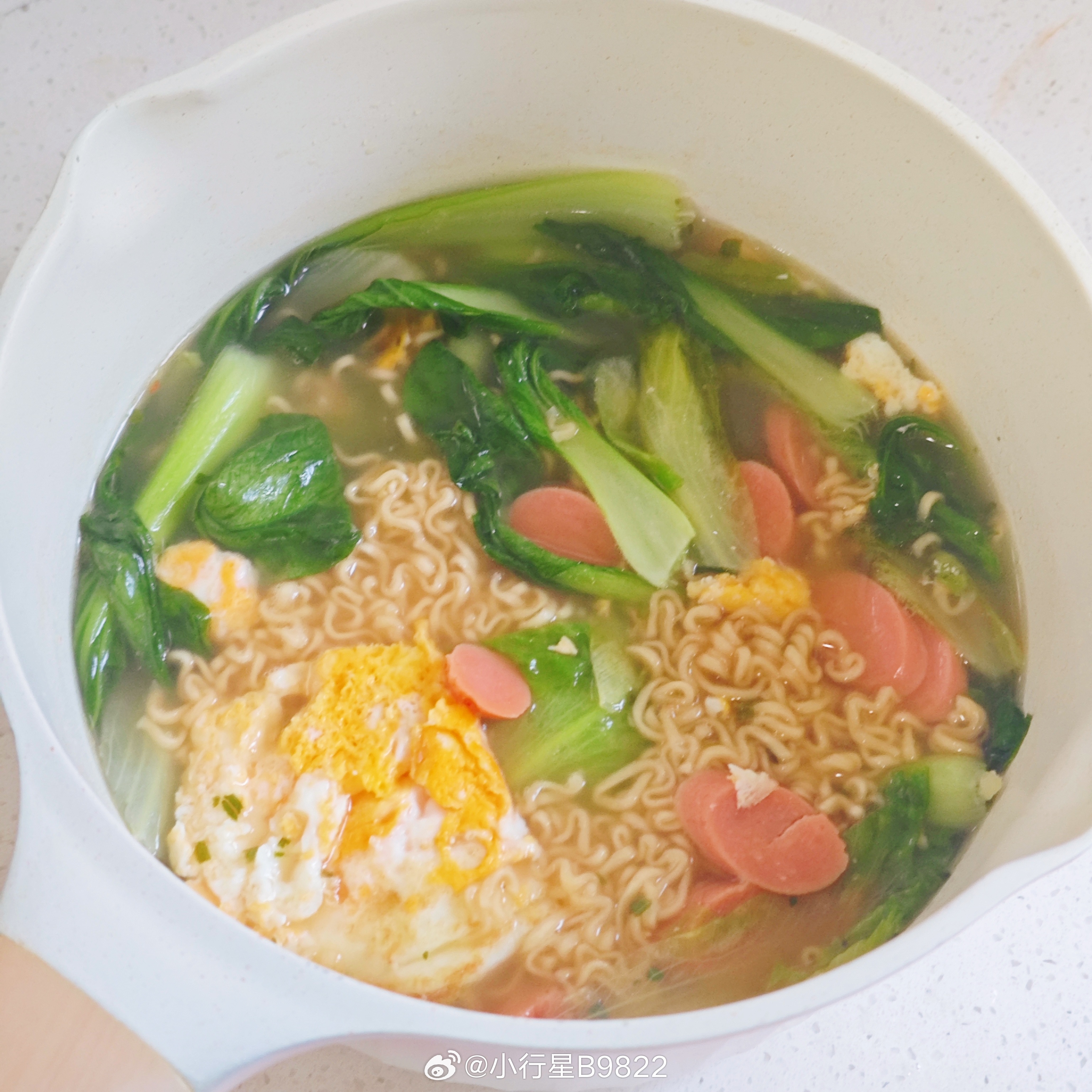 对早上煮的面很满意～ ​​​