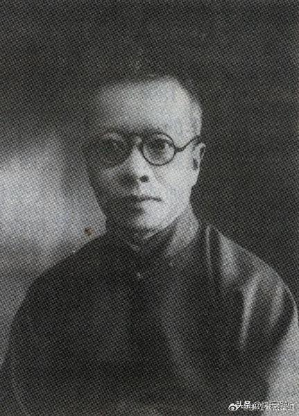 新婚之夜，17岁的钱玄同被哥哥推进新房，哥哥对他说：“今晚好好圆房，先留后，再纳