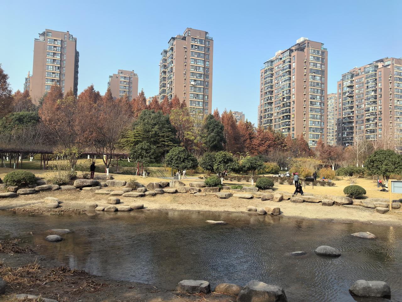 【热评】这起“盗窃”馆藏名画案过了追诉时效吗
江苏文旅厅调查南博藏品现身拍卖
