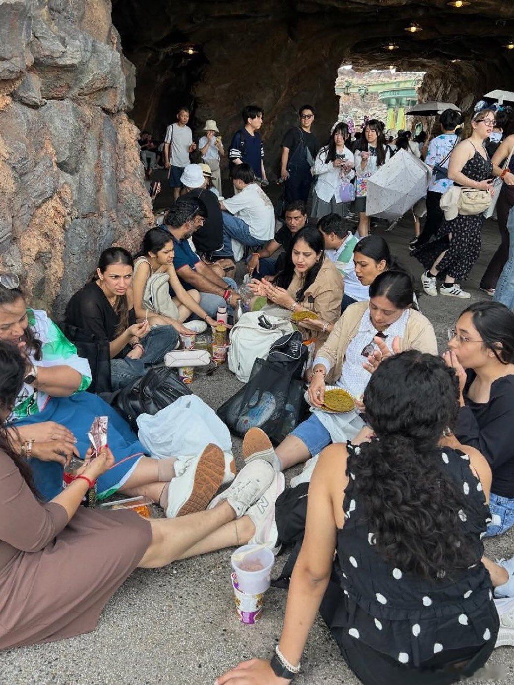 印度人根本不惯迪士尼臭毛病 这次对印度人硬刚迪士尼的围观，也在无意间触发了网友对