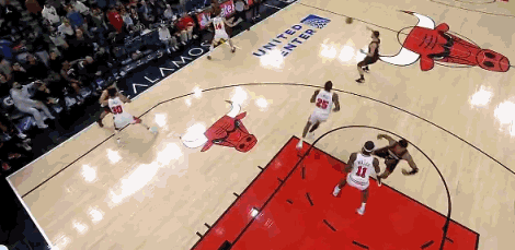 阿杜犯规乌度卡驱逐！这比赛太戏剧性了！
在今天NBA常规赛火箭对阵公牛的第四节比