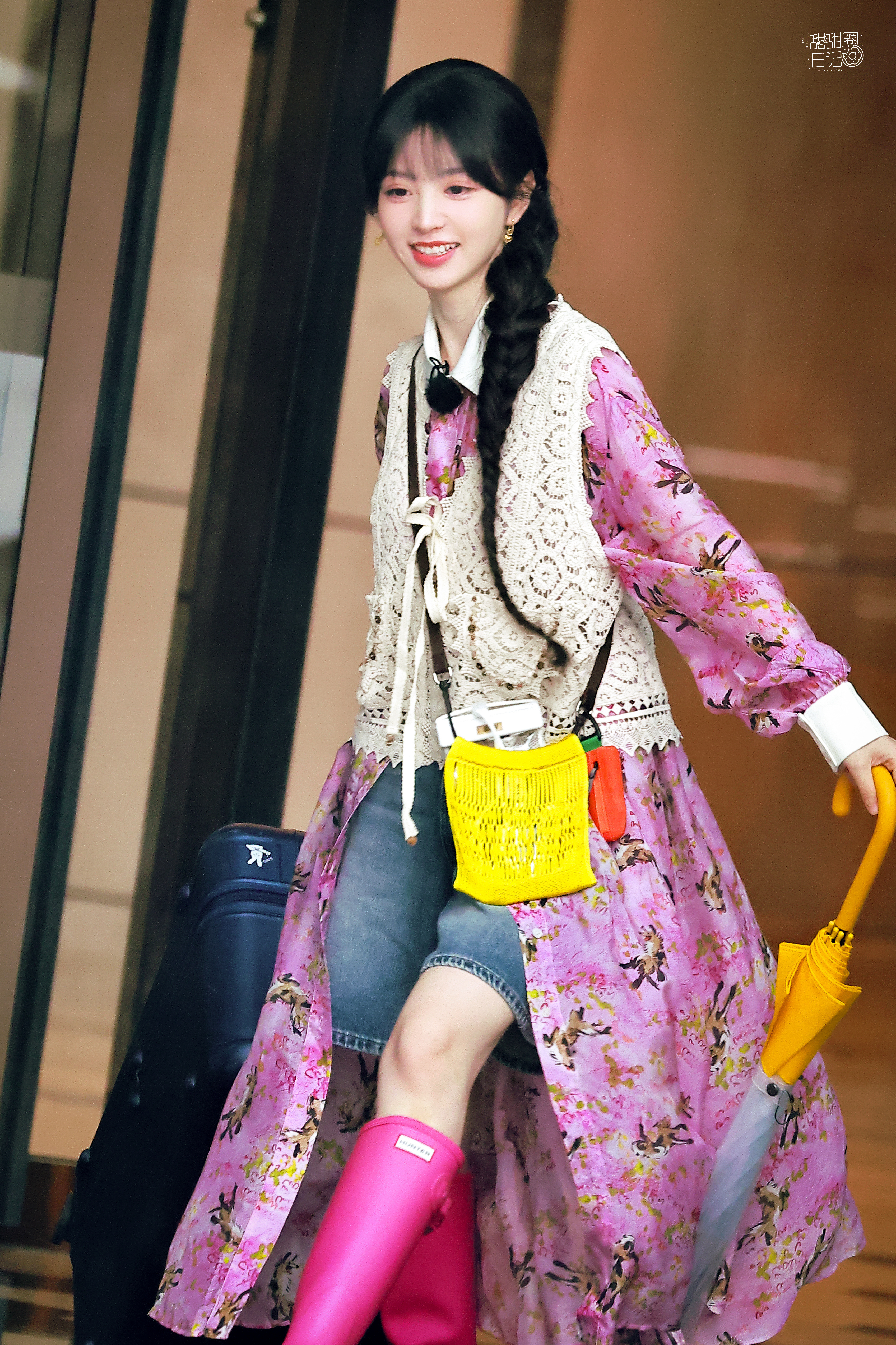 田曦薇、王安宇#忙忙碌碌寻宝藏# 路透 又开始新一轮录制！什么时候能定档开播呀[