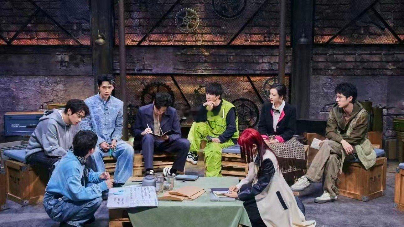 当我回村把大侦探当八卦讲大侦探 我说有个养子为了遗产闹事，还有美女上门认亲，我奶