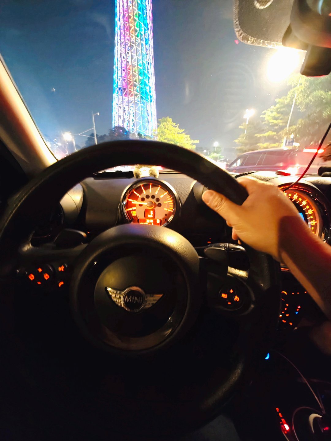 好久没开mini。很复古，很古的那种[允悲] ​​​