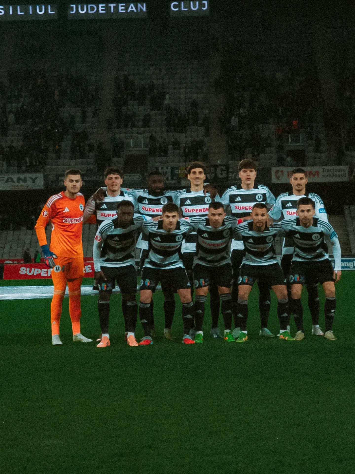 罗甲  克卢日大学主场3：1击败阿加斯队，库比斯🇷🇴首发打满全场。