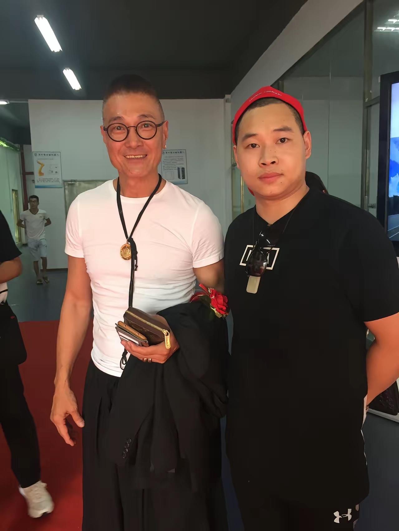 这是哪位大佬吗