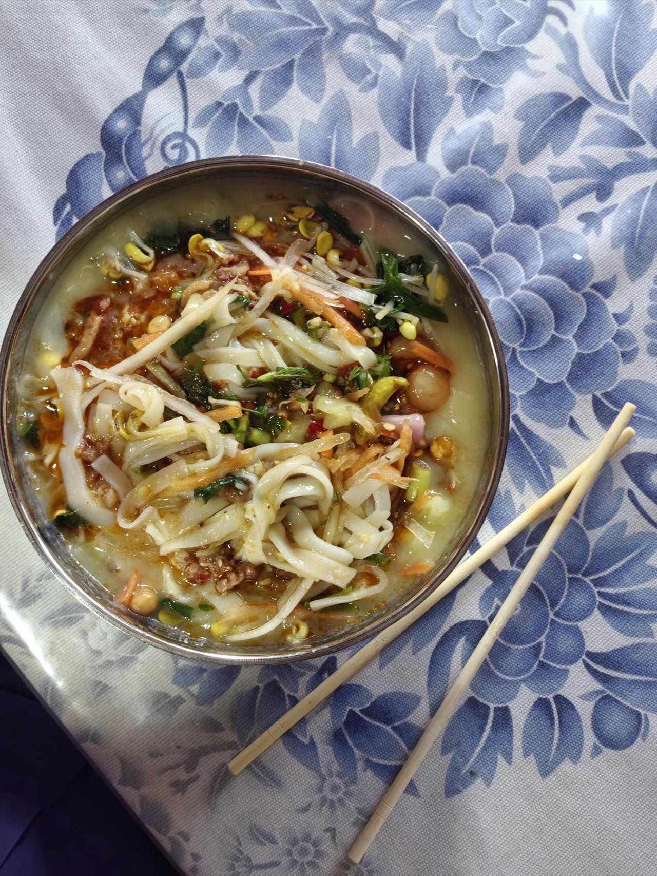 人生的第一碗稀稀粉！[赞]