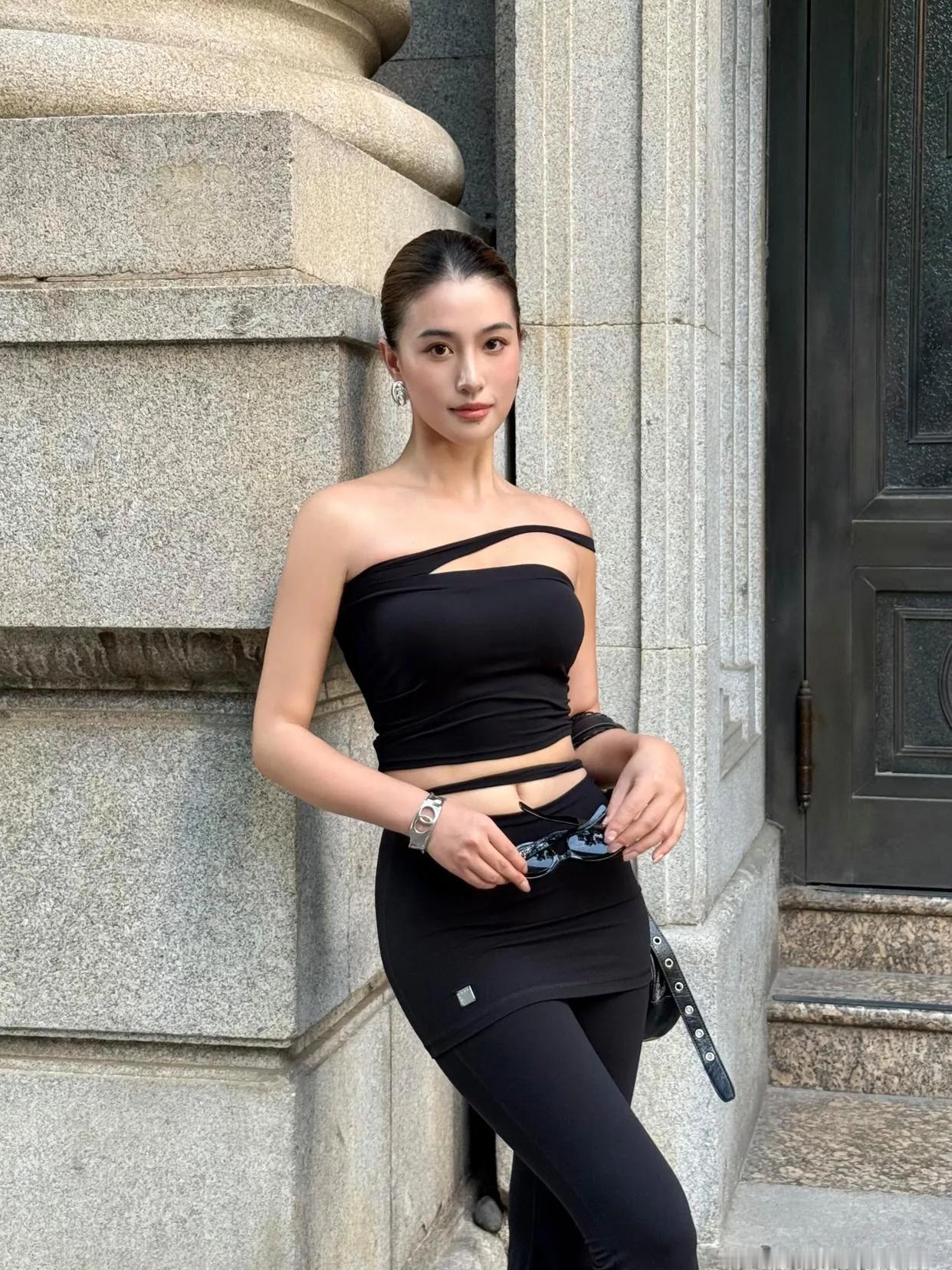 美丽大方！