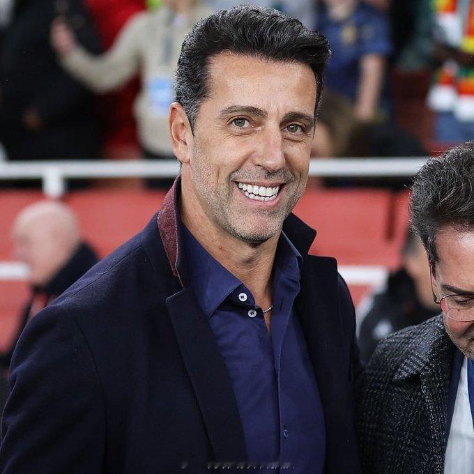 前阿森纳总监埃杜如今在诺丁汉森林队的关键决策中毫无发言权，据称肖恩·戴奇被解雇时