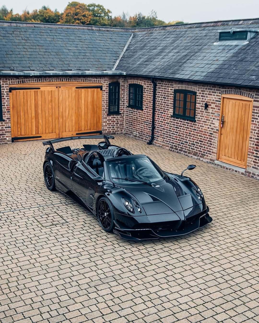 改车吧[超话] Huayra BC Roadster ​​​