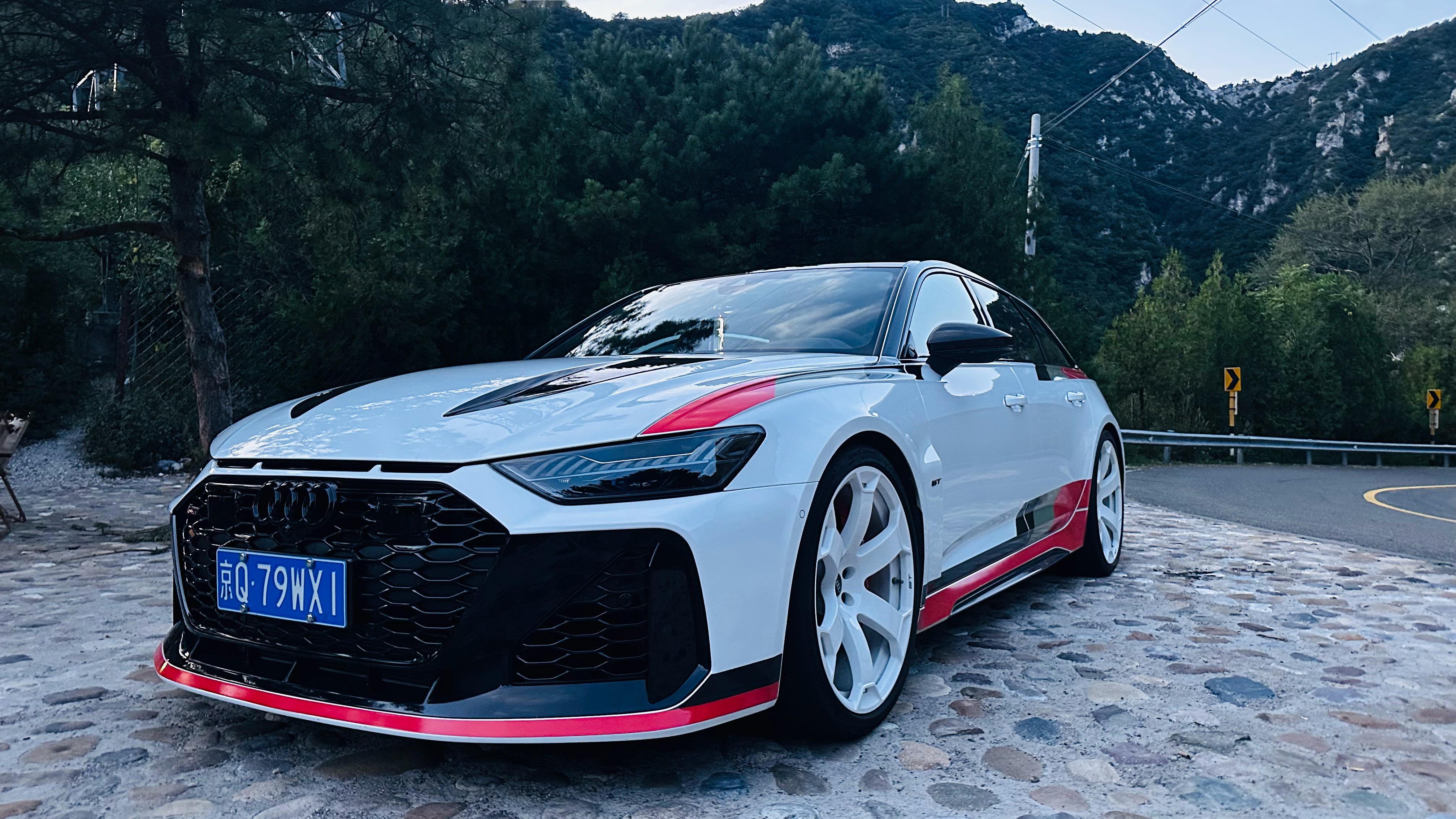 RS6 Avant GT， 傍晚，范崎路相见恨晚。别不正经说车奥迪rs6gt ​