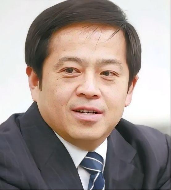 2005年，中国最大的机械制造商徐工集团，即将以3.75亿美元的价格，把85％的