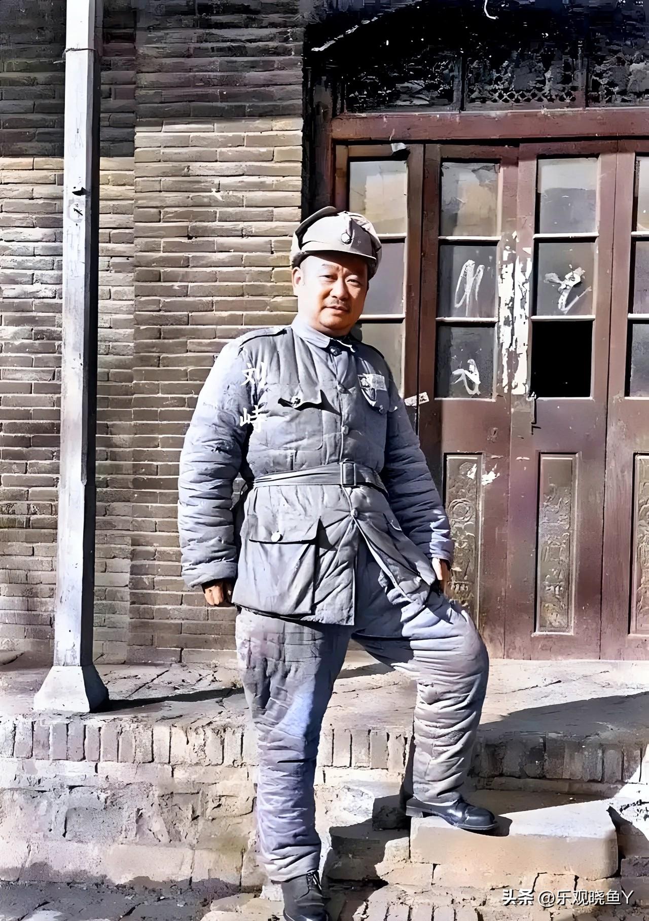 这才是1948年刘峙在徐州的真实貌相，这并非演戏，也绝非电视剧里的演员，而是他当
