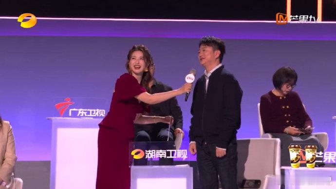 1v1 出了两个好苗子，那英当场给洪啸下 “任务”，歌手和声生不息都安排上～ 