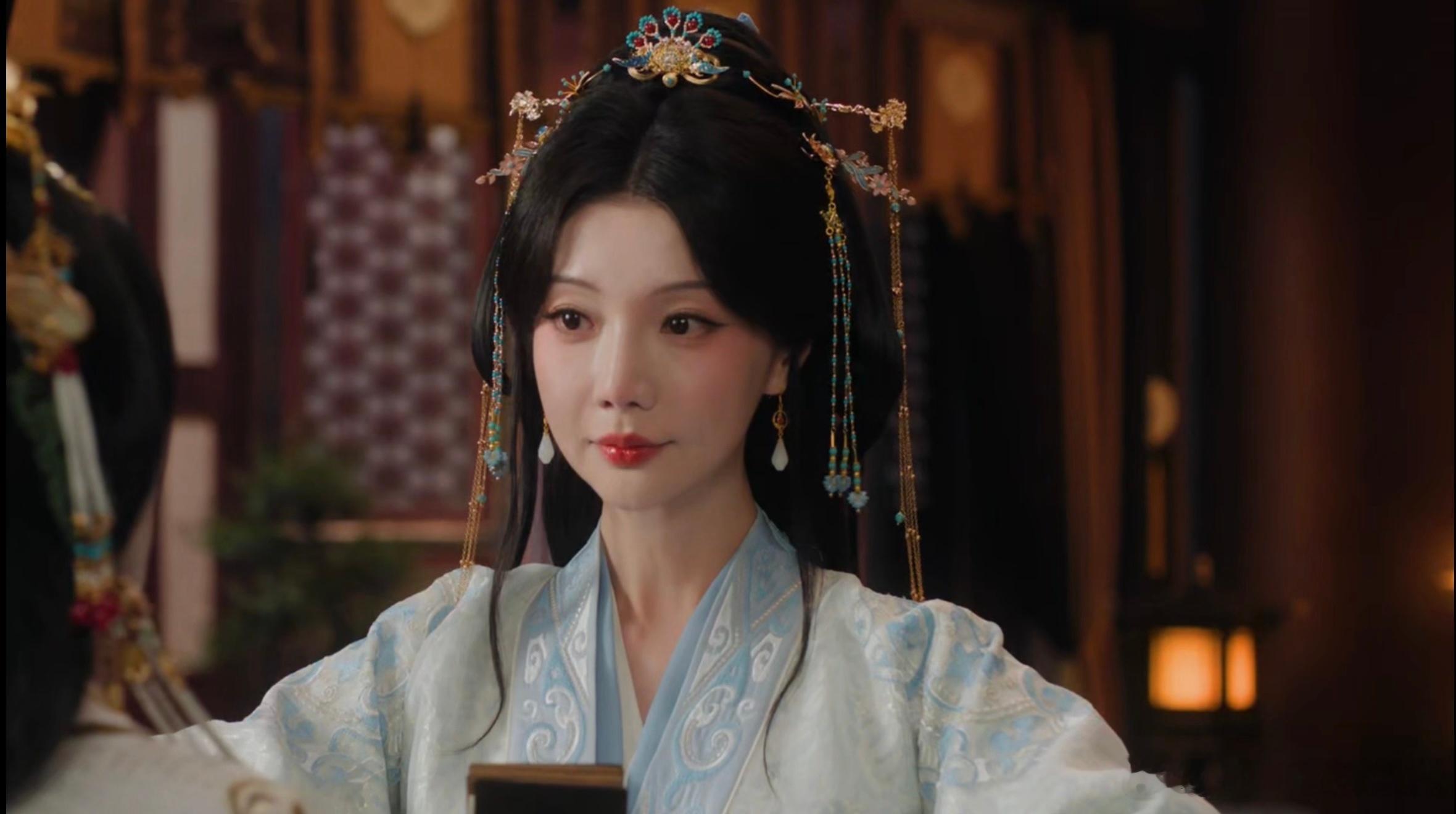 雀骨陶昕然郑雅文对峙压迫感好强在权谋棋局里亲情变得微不足道，侄女拿着证据对峙姑母