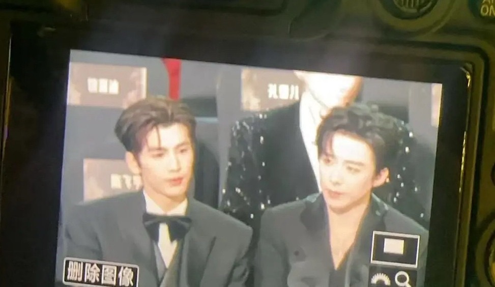 张凌赫是不是和刘宇宁长得很像？张凌赫的撕拉片又被热议了