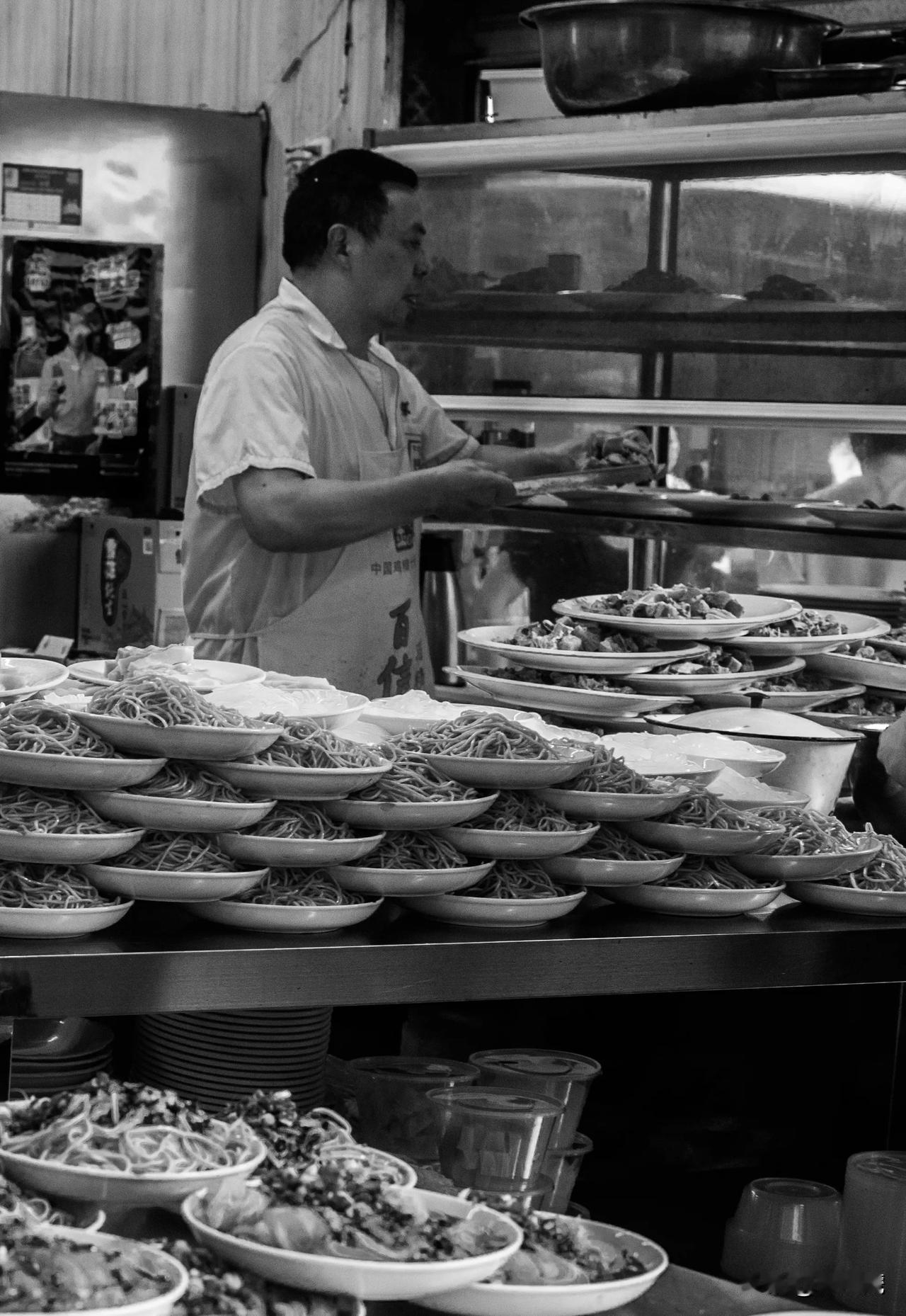 发一张图片，让我猜出你在哪里拍的提示一下：著名网红美食