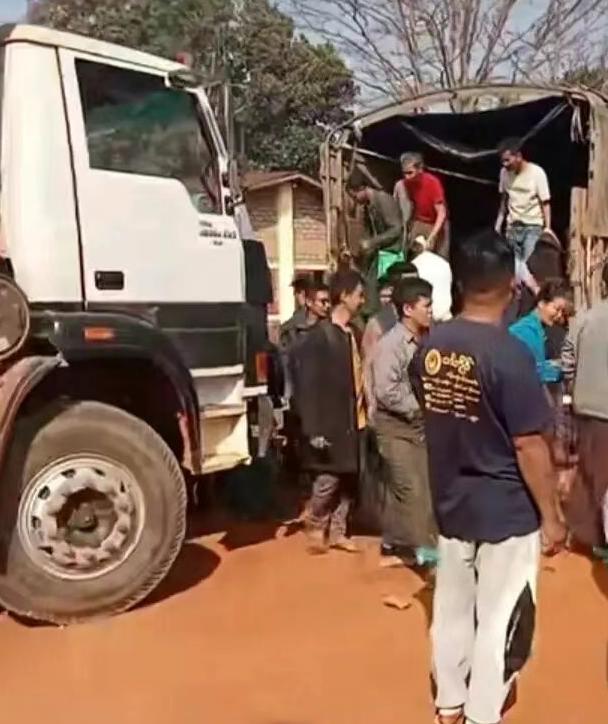 果敢同盟军再次释放了200名缅军战俘！

果敢同盟军早已经连续释放了多批上千名缅