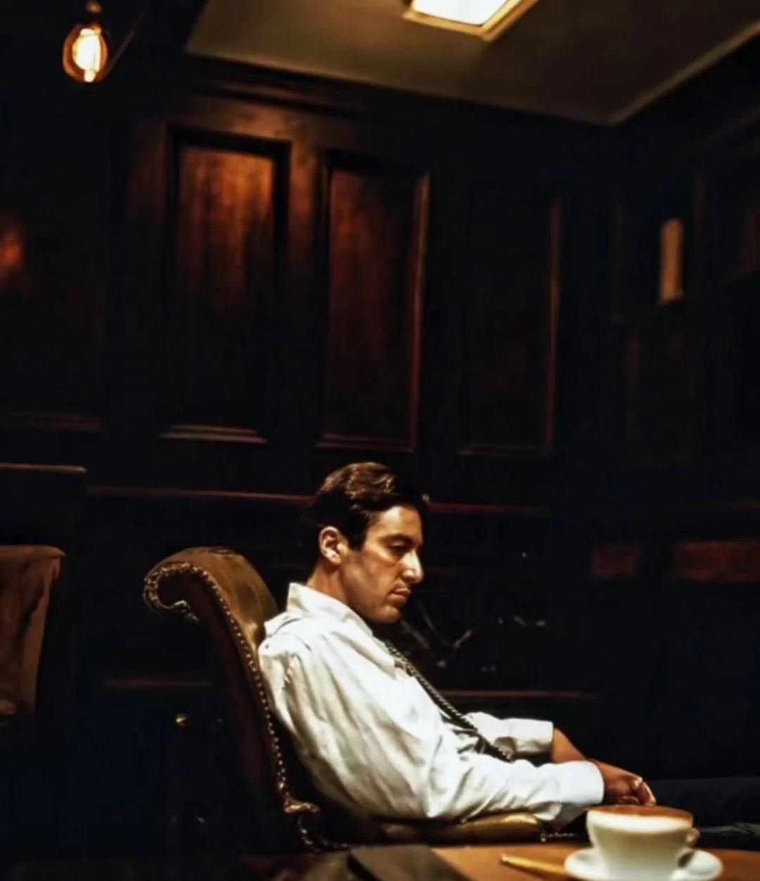 为什么聪明人最后都走向了金融市场？
因为那里才是世界的终极博弈场。很多人觉得那里