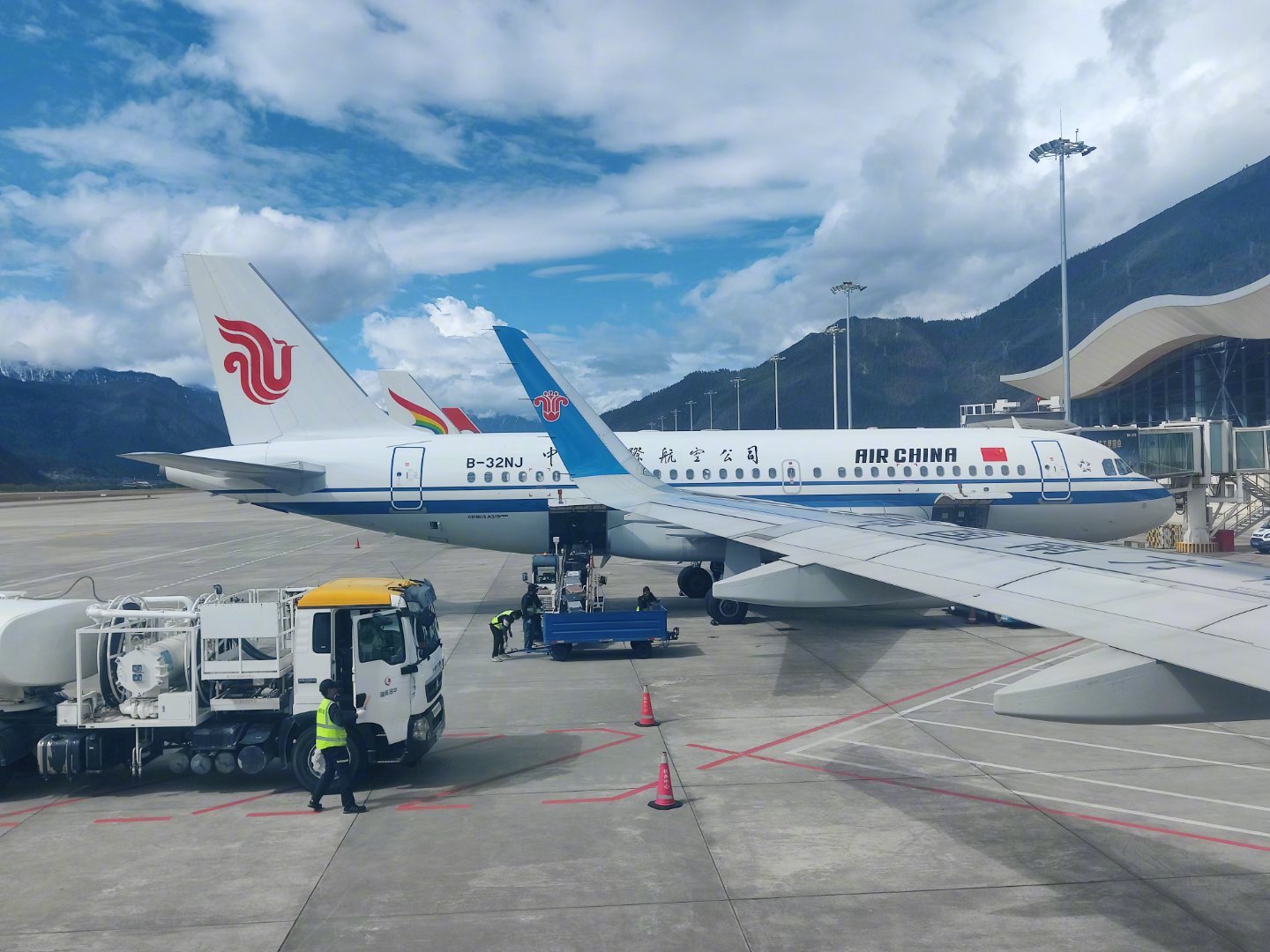 航空君航空科普 雪域天路，林芝您好！航空创作计划 林芝·林芝米林机场