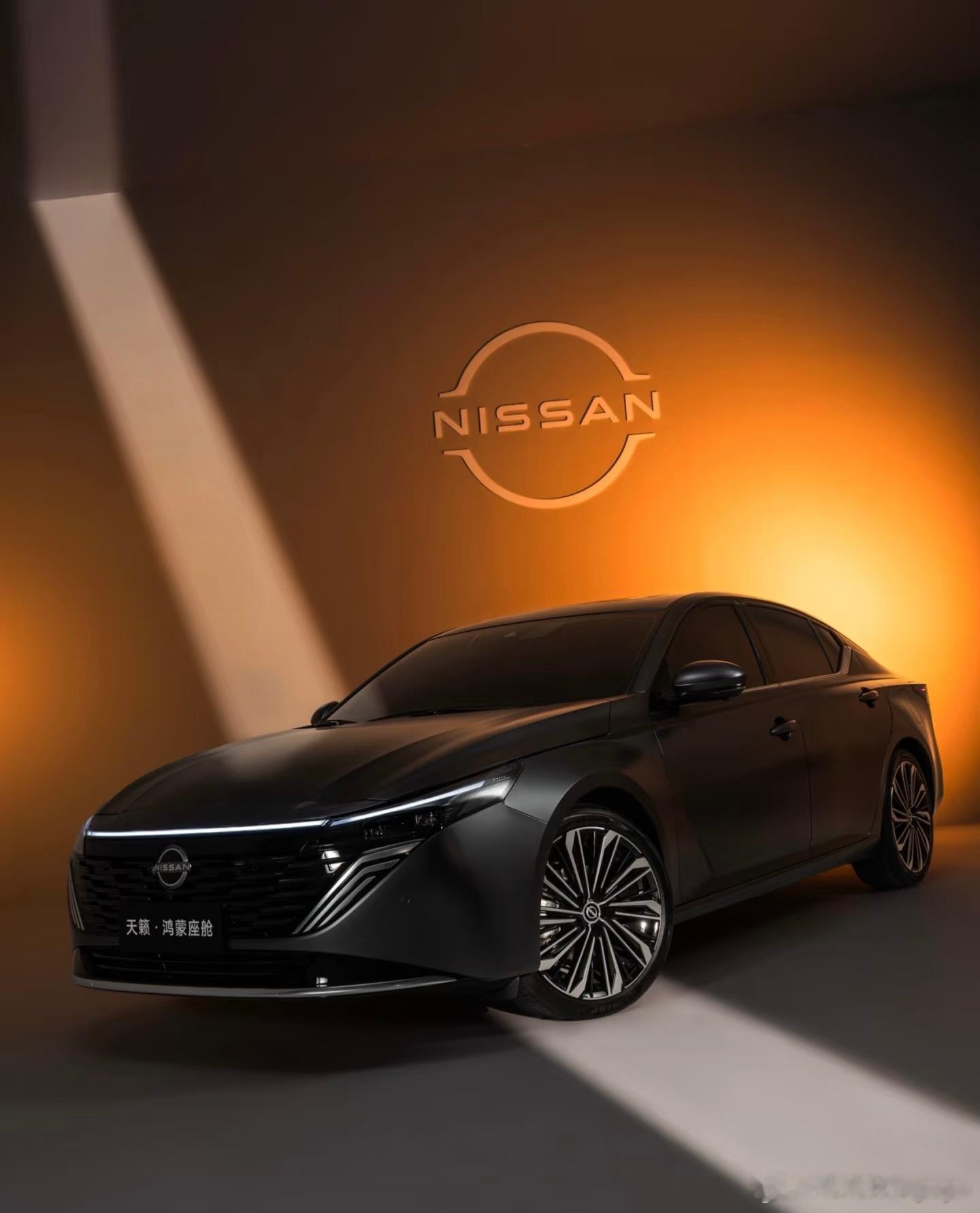 燃油车也能有这智能？天籁·鸿蒙座舱牛了以前总觉得燃油车智能是噱头，直到看了天籁·