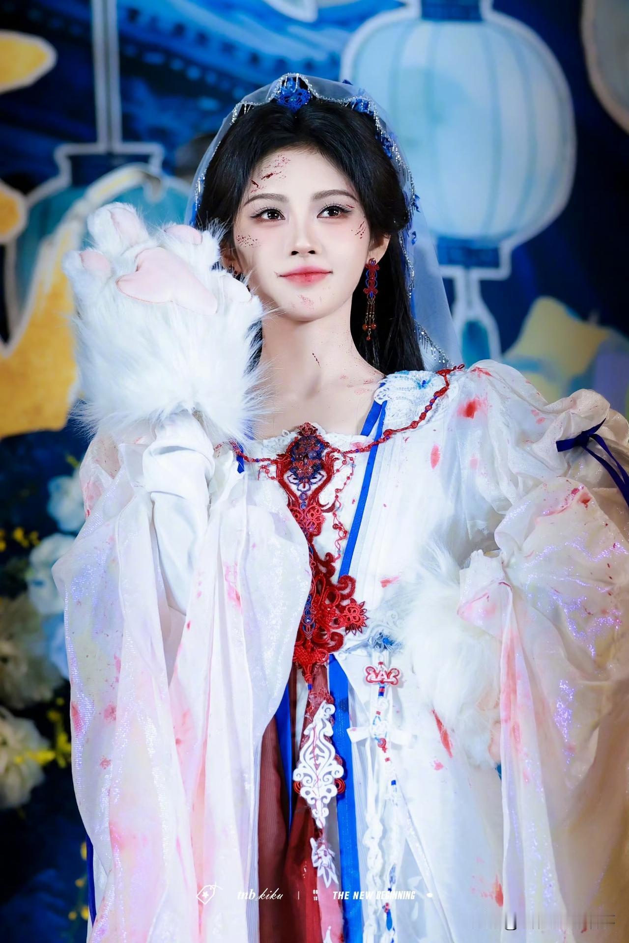 鞠婧祎《来战》杀青！战损妆都美到开挂
 
战损也能精致到发丝！鞠婧祎《来战》杀青