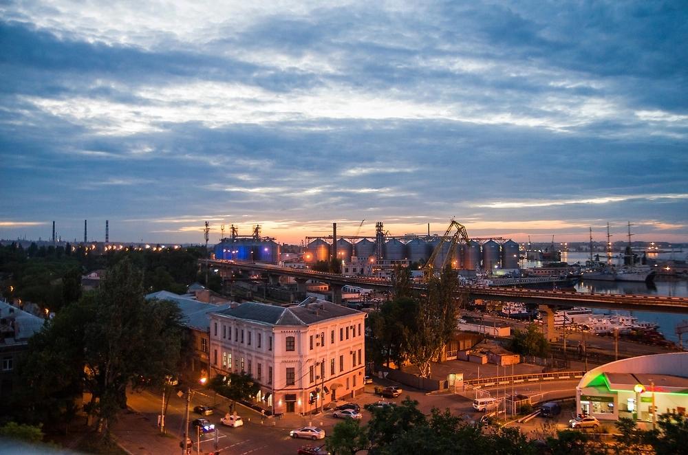 专家称，俄罗斯将军们已经在筹备一项计划，打算彻底“切断”乌克兰与海洋的联系

夺