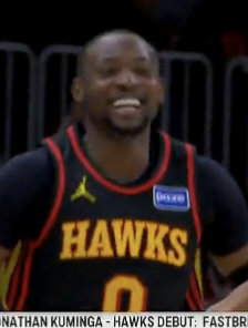 为什么谷爱凌比赛前要放两撮头发库明加：离开你我才发现自己，那爱笑的眼睛！首秀就大