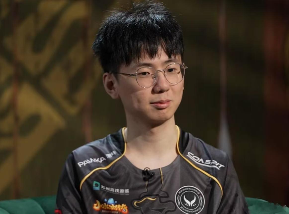 XXS接受采访，谈到了在TI决赛日的休息时间问题，他觉得有影响的，但是再来一次，