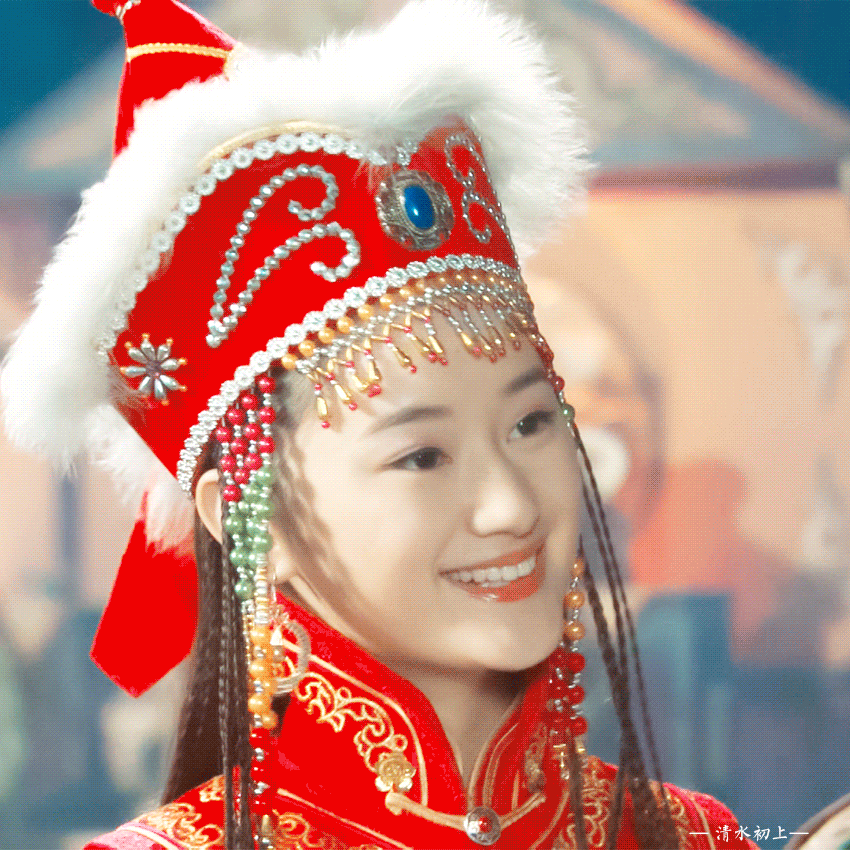 郭晓婷如果是现在出道，花粉们会买股这款长相吗？从花楹开始被大家熟知，当时她才十五